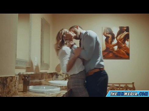 ❤️ כשבלונדינית חזה מפתה אותך בשירותים ציבוריים ☑ סופר-סקס אצלנו iw.javarchive.top ❌
